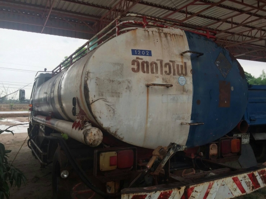 ขาย 425,000 HINO  FB2WGKA รถน้ำมัน 2 หัวจ่าย 7,000ลิตร เครื่อง WO4D-120 แรง หัวบาง ยางดี คัชซีสวย เอกสารพร้อมโอน 090-772-3710 090-772-3708