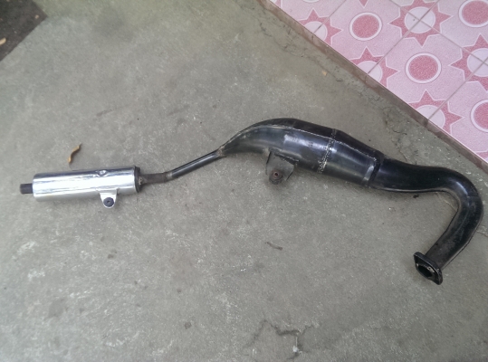 ขายท่อไอเสีย TZM. สภาพเดิมๆพร้อมใช้