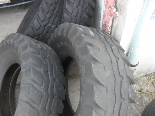 ยาง GoodYear USA. 36x12.50R16.5 สวยๆ 4 เส้น ลดราคาเหลือ 3500 บาท ยาง GoodYear USA. 36x12.50R16.5 สวยๆ 4 เส้น ลดราคาเหลือ 3500 บาท