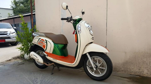 ขออนุญาติขาย SCOOPY-i NEW CLUB S12 ตัว TOP ล้อแม็กหน้าและหลัง โอนฟรี