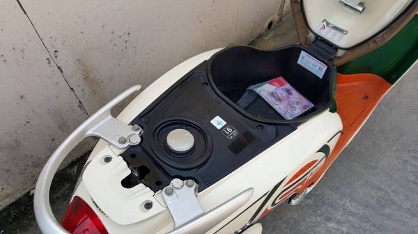 ขออนุญาติขาย SCOOPY-i NEW CLUB S12 ตัว TOP ล้อแม็กหน้าและหลัง โอนฟรี