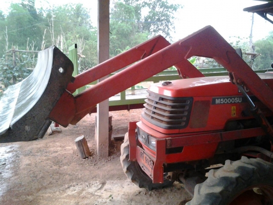 รถไถ คูโบต้าM50 ขายพร้อมหาง7 ใบดัน ราคา300000฿ ขายกใบมีดยกได้สูงมาก ราคา300,000 T.0856390132หนึ่งรับสาย