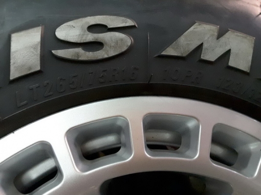 ล้อ Lenso + Maxxis MT 265/75/16 ปี14 สวยๆ 1ชุด