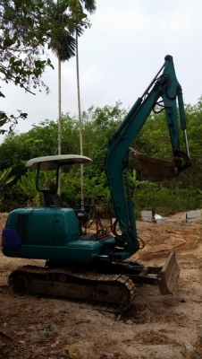 ขายรถขุดเล็ก แบคโครเล็ก komatsu pc30-7 สภาพพร้อมทำงาน