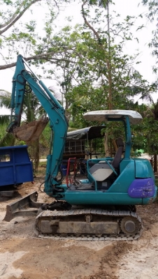 ขายรถขุดเล็ก แบคโครเล็ก komatsu pc30-7 สภาพพร้อมทำงาน