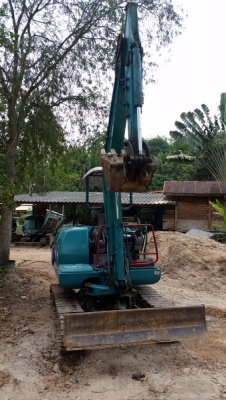 ขายรถขุดเล็ก แบคโครเล็ก komatsu pc30-7 สภาพพร้อมทำงาน