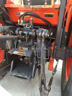 ** ราคา 830,000 ** KUBOTA M9540 ใบดัน+ผาน รถเดิมทั้งคัน สีเดิม ยางเดิม เครื่องเดิม ไม่เคยทำ รถอายุ2ปีกว่า ทำงาน 926 ชม.เท่านั้น.. โทร 062 387-4789