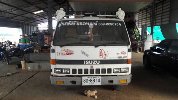 หกล้อ อีซุซุ คัชซี KS เครื่อง 4BD-เทอร์โบ หกล้อ อีซุซุ คัชซี KS เครื่อง 4BD-เทอร์โบ