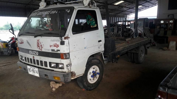 หกล้อ อีซุซุ คัชซี KS เครื่อง 4BD-เทอร์โบ หกล้อ อีซุซุ คัชซี KS เครื่อง 4BD-เทอร์โบ