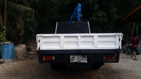 ขายรถ 6 ล้อisuzu 115แรงติดเครน สภาพสวยๆพร้อมใช้งาน ขายรถ 6 ล้อisuzu 115แรงติดเครน สภาพสวยๆพร้อมใช้งาน