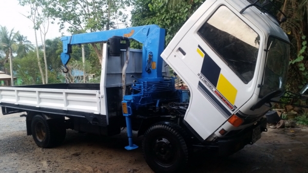 ขายรถ 6 ล้อisuzu 115แรงติดเครน สภาพสวยๆพร้อมใช้งาน ขายรถ 6 ล้อisuzu 115แรงติดเครน สภาพสวยๆพร้อมใช้งาน