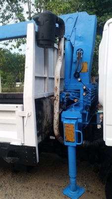 ขายรถ 6 ล้อisuzu 115แรงติดเครน สภาพสวยๆพร้อมใช้งาน ขายรถ 6 ล้อisuzu 115แรงติดเครน สภาพสวยๆพร้อมใช้งาน