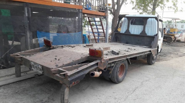 หกล้ออีซุซุ TL เครื่อง 4BC2 พร้อมใช้