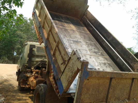 ขายด่วย หกล้อHINO FB 2W สภาพสวยพร้อมใช้งานดั้ม เฟืองท้ายF มีชโลร์ แอร์เย็น เอกสารพร้อมโอน