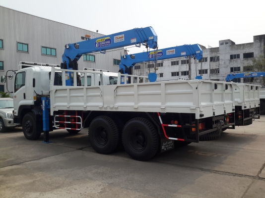 ขายเครนพร้อมรถบรรทุก  UNIC DONGYANG