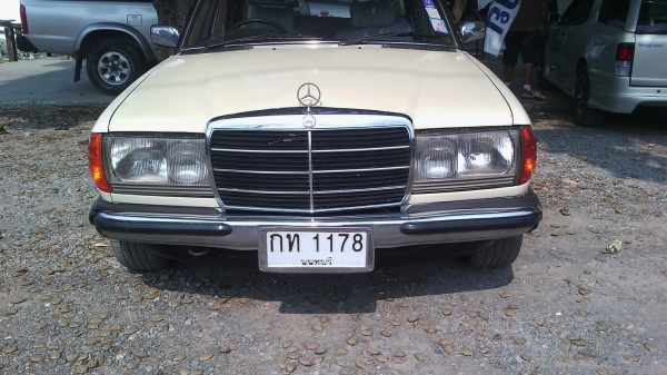 เบ้นซ์ 230e ปี1987 รถเดิมๆ เบ้นซ์ 230e ปี1987 รถเดิมๆ