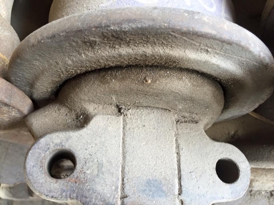 โรลเลอร์รถขุด kobelco SK907B เก่าญี่ปุ่น ราคา 2,000 บาท โรลเลอร์รถขุด kobelco SK907B เก่าญี่ปุ่น ราคา 2,000 บาท