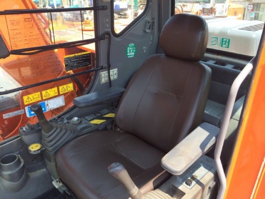 ขายรถแบคโฮ HITACHI ZX120-1 ปี2005 รถนอกนำเข้าเองจากญี่ปุ่น สภาพสวยพร้อมใช้งาน มีVDOการทำงานครับ ขายรถแบคโฮ HITACHI ZX120-1 ปี2005 รถนอกนำเข้าเองจากญี่ปุ่น สภาพสวยพร้อมใช้งาน มีVDOการทำงานครับ