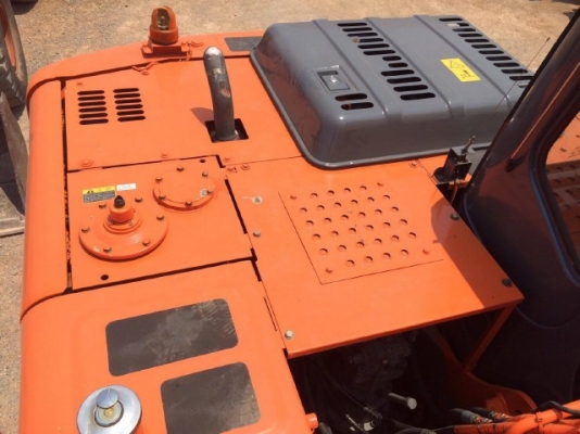 ขายรถแบคโฮ HITACHI ZX120-1 ปี2005 รถนอกนำเข้าเองจากญี่ปุ่น สภาพสวยพร้อมใช้งาน มีVDOการทำงานครับ ขายรถแบคโฮ HITACHI ZX120-1 ปี2005 รถนอกนำเข้าเองจากญี่ปุ่น สภาพสวยพร้อมใช้งาน มีVDOการทำงานครับ