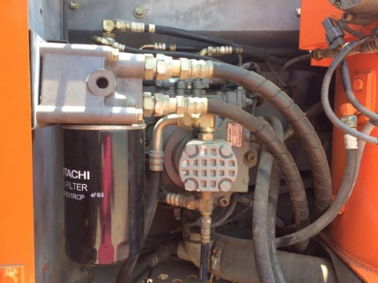 ขายรถแบคโฮ HITACHI ZX120-1 ปี2005 รถนอกนำเข้าเองจากญี่ปุ่น สภาพสวยพร้อมใช้งาน มีVDOการทำงานครับ ขายรถแบคโฮ HITACHI ZX120-1 ปี2005 รถนอกนำเข้าเองจากญี่ปุ่น สภาพสวยพร้อมใช้งาน มีVDOการทำงานครับ