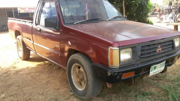ขายรถกระบะ มิตซูไซโคลน เครื่องดี แคชซีสวย เอกสารพร้อมโอน สนใจโทร 090-8588220คุณนะ 093-3258446คุณบิว หรือเข้าดูสินค้าอื่นๆได้ที่ www.truck.in.th/498 หรือเพจFacebook ณรงค์ ซื้อขายรถมือสอง (เว็บไซต์ส่วนตัว) หรือFacebook คุณนะ รถบรรทุก
