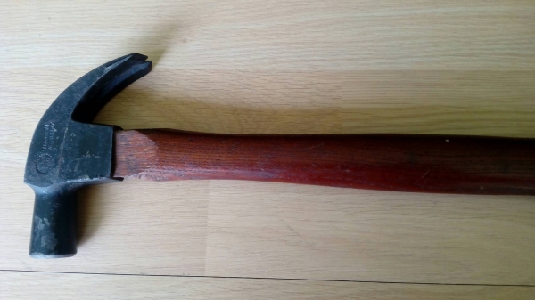 ขายค้อนเหรียญทองงานใหม่เก่าเก็บขนาด25mm. GOLD SEAL Made in W-Germany.