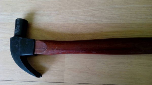 ขายค้อนเหรียญทองงานใหม่เก่าเก็บขนาด25mm. GOLD SEAL Made in W-Germany.