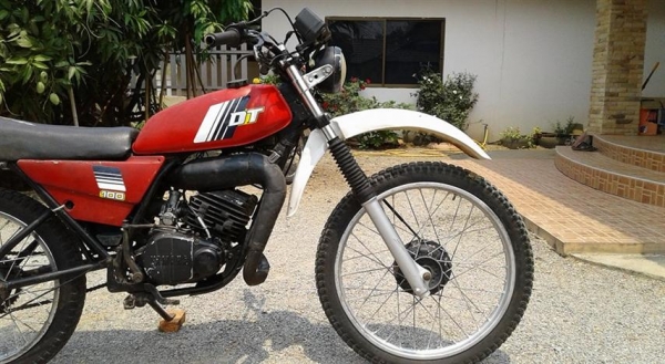 ขาย โมโน125 เอกสารพร้อมโอนภาษีขาดเครื่องดีคันสตาร์ทคันเกียร์ไม่เชื่อมเหมาะสำหรับนักปั้น ขาย 19000 บาท