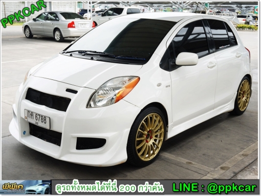 2011 TOYOTA YARIS 1.5 E