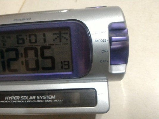 นาฬิกาดิจิตอลตั้งโต็ะ CASIO ตัวเลขใหญ่มองเห็นชัด ปลุกได้หลายช่วง มีลูกเล่นมาให้เยอะ ใช้พลังงานจากแสงได้ด้วย