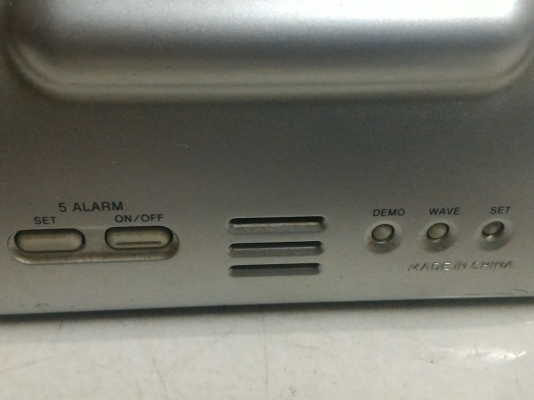 นาฬิกาดิจิตอลตั้งโต็ะ CASIO ตัวเลขใหญ่มองเห็นชัด ปลุกได้หลายช่วง มีลูกเล่นมาให้เยอะ ใช้พลังงานจากแสงได้ด้วย