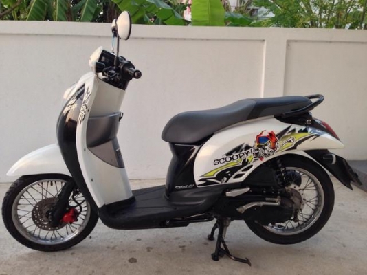 Honda Scoopy i 110i หัวฉีด สวยใหม่ มือเดียว เครื่องดีมาก ใช้ถนอม
