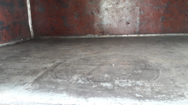 ตู้ ยาว 7.20 เมตร กว่าง 2.45 เมตร พื้นเหล็ก แผงข้างอลูมิเนียม สภาพพร้อมใช้