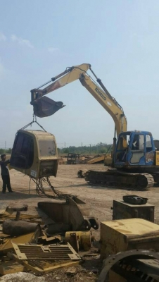 ขาย KOBELCO SK 120 M3 พร้อมใช้ ติดต่อ คุณ อ๊อฟ พิตร 086-737-9991