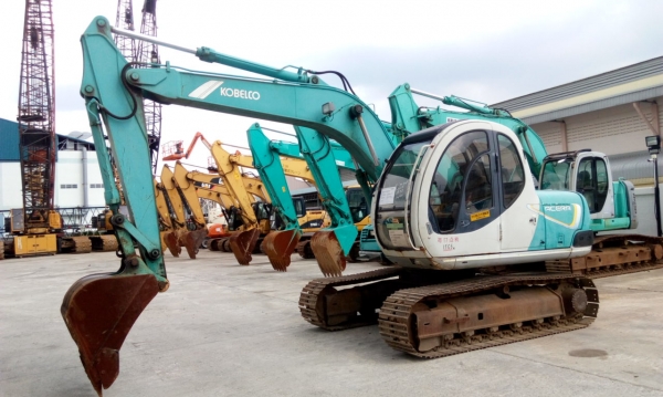 ขายครับ ขาย SK100-3 M5 ส่งตรงจากญี่ปุนครับ