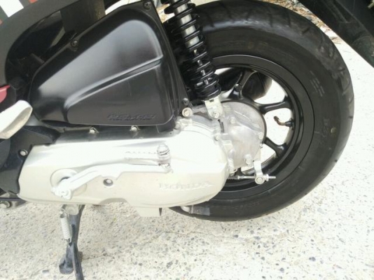 Scoopy i ปี 58 ราคา 30000 บาท สนใจโทร 089-8859869 เดช