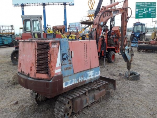 รถขุด KUBOTA: KH026 พร้อมหัวกระแทก หัวเจาะ มือสองเก่าญี่ปุ่น สภาพสวยพร้อมใช้งาน รถขุด KUBOTA: KH026 พร้อมหัวกระแทก หัวเจาะ มือสองเก่าญี่ปุ่น สภาพสวยพร้อมใช้งาน