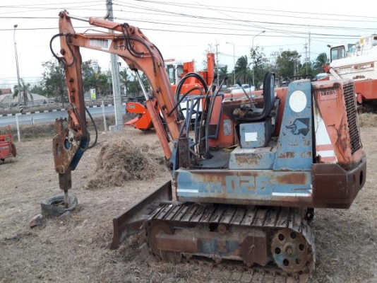 รถขุด KUBOTA: KH026 พร้อมหัวกระแทก หัวเจาะ มือสองเก่าญี่ปุ่น สภาพสวยพร้อมใช้งาน