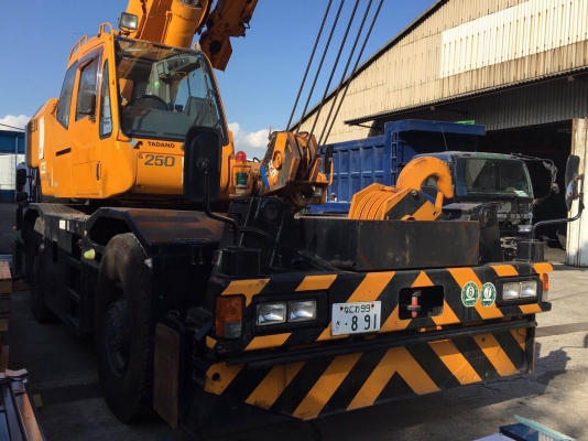 รถเครนมือสองคุณภาพจากญี่ปุ่น รถเครนมือสองคุณภาพจากญี่ปุ่น