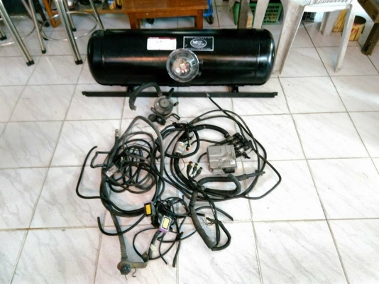 ขายถังแก็ส ทั้งชุดของ versus