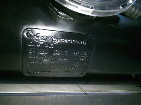 ขายถังแก็ส ทั้งชุดของ versus