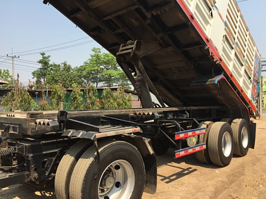 ขายรถพ่วง22ล้อ ISUZU DECA 360 ปลายปี 56 กระบะดั้มคอกสูง สภาพสวย เดิมๆครับ เครื่องดี คัสซีสวย รถภาคเหนือ