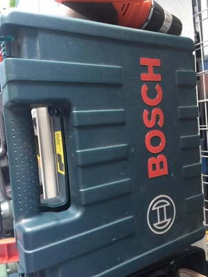 ขายสว่านกระแทกไร้สาย BOSCH มือสอง สภาพดีๆครับ