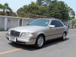 MERCEDES-BENZ C220 W202 2.2 AUTO ปี 1997 รถสวย ผู้หญิงใช้ T.086-527-9533