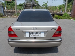 MERCEDES-BENZ C220 W202 2.2 AUTO ปี 1997 รถสวย ผู้หญิงใช้ T.086-527-9533