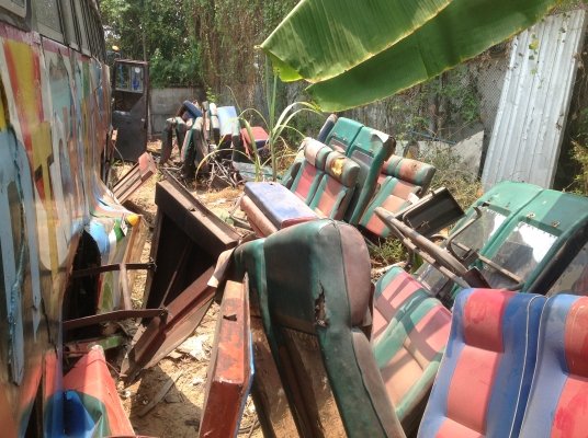 เบาะรถพัดลมรถยาว12เมตร ราคา9000ครับ เบาะรถพัดลมรถยาว12เมตร ราคา9000ครับ