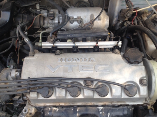 HONDA CIVIC ตาโต ปี 1996 สีทอง ไม่เคยติดเเก๊ส 1.6cc.เกียร์ออร์โต้ กระจกไฟฟ้า เบาะกำมะหยี่ ไม่มีชนหนัก ราคานี้ พร้อมใช้งาน