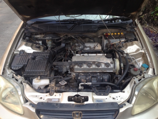 HONDA CIVIC ตาโต ปี 1996 สีทอง ไม่เคยติดเเก๊ส 1.6cc.เกียร์ออร์โต้ กระจกไฟฟ้า เบาะกำมะหยี่ ไม่มีชนหนัก ราคานี้ พร้อมใช้งาน