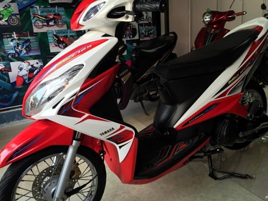 mio125 RR  สีแดงขาว เครื่องยนต์ 125 cc. ระบบคาบูร์ รถเครื่องดี แถม 4 รายการ