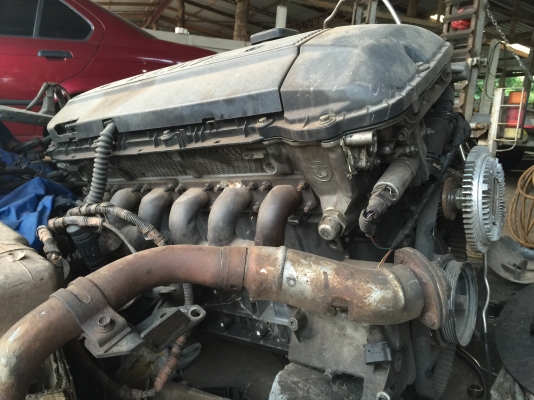 BMW528ia เครื่อง 6สุบ 2800ชีชี พร้อมเกียรออโต้ ถอดจากรถครับเครื่องยังดี